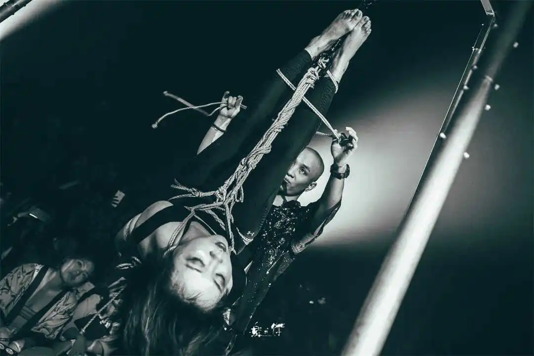 西檬之家Dirty Talk是什么?字母圈中的交流艺术揭秘 一